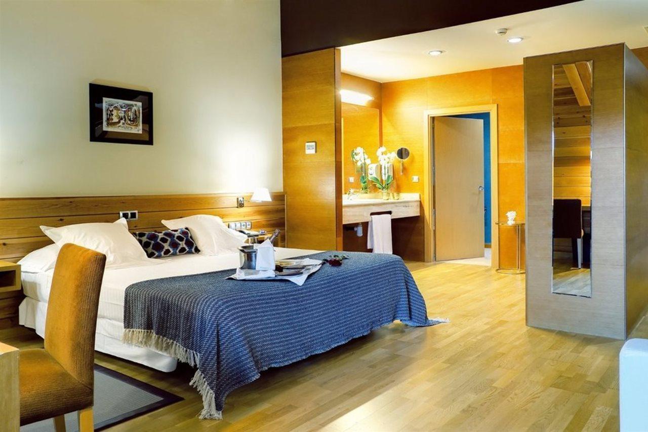 Iberik Augas Santas Balneario & Golf Hotel Pantón Buitenkant foto