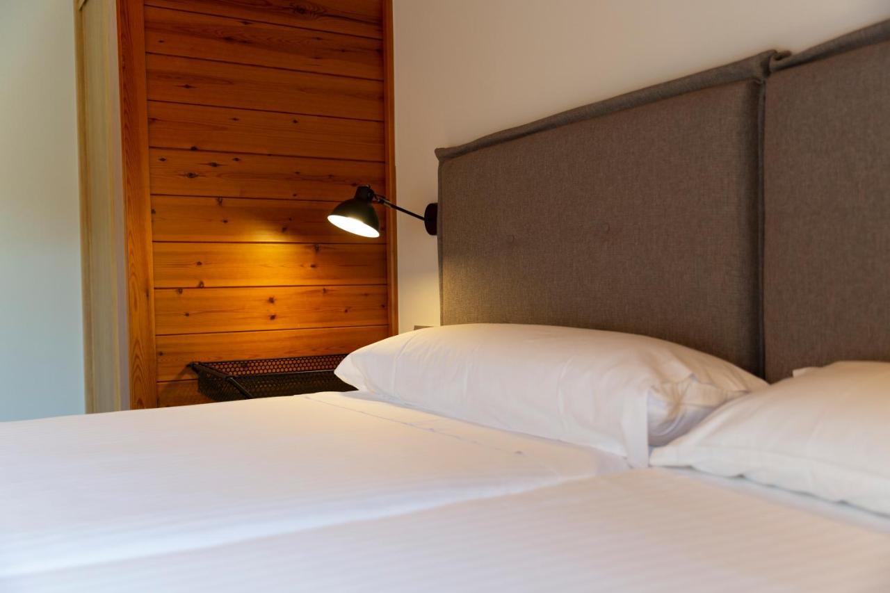 Iberik Augas Santas Balneario & Golf Hotel Pantón Buitenkant foto