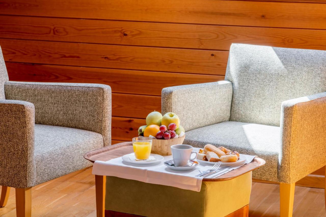 Iberik Augas Santas Balneario & Golf Hotel Pantón Buitenkant foto